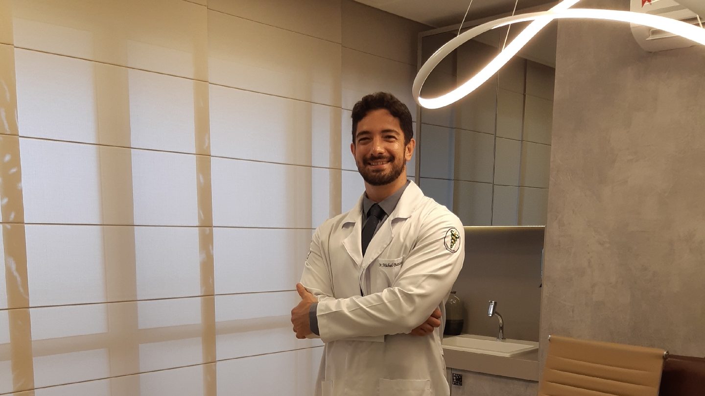 Dr. Michel Batista / Microfisioterapia Avançada em Aracaju - TME