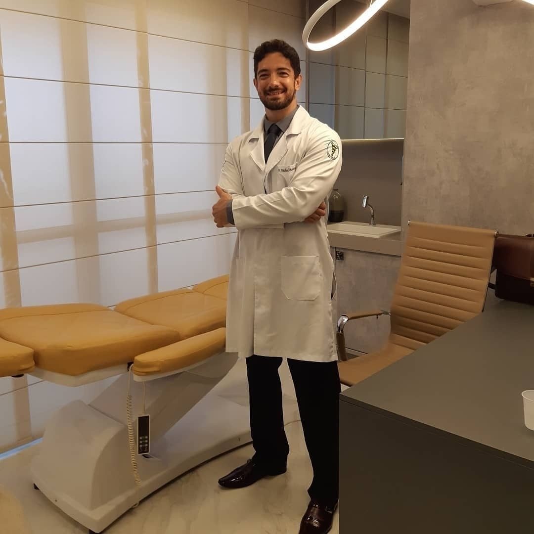 Dr. Michel Batista / Microfisioterapia Avançada em Aracaju - TME